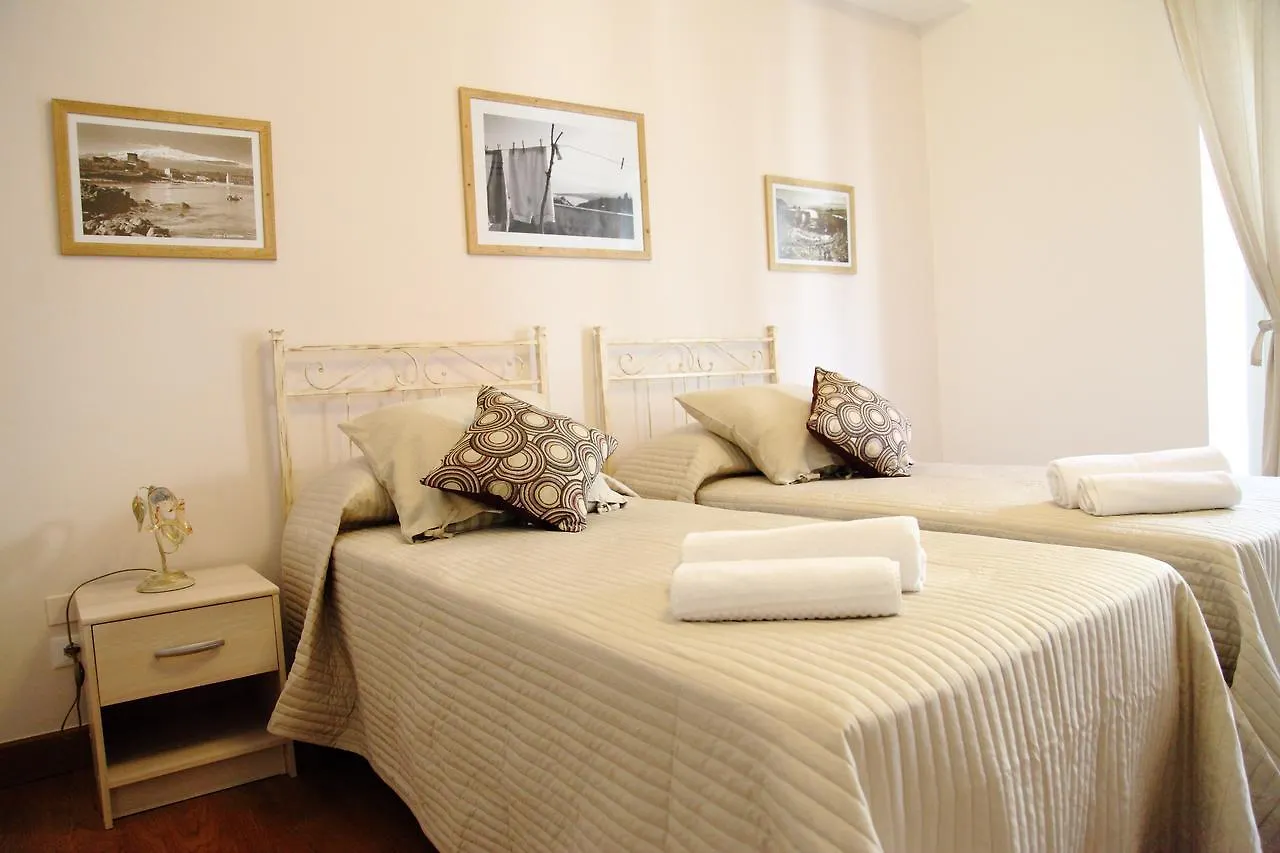 B&B Evelyne Taormina